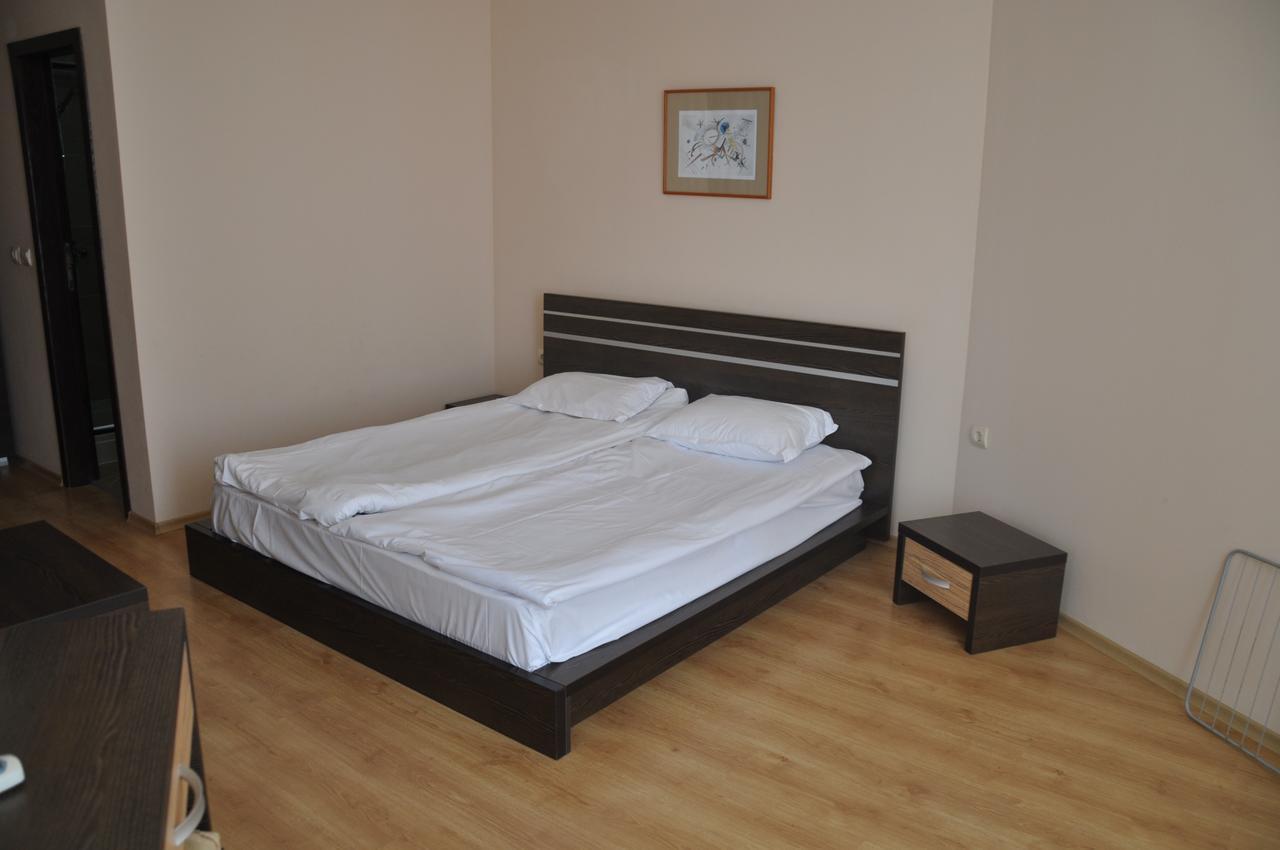 Luxor Apartments 포마리 외부 사진